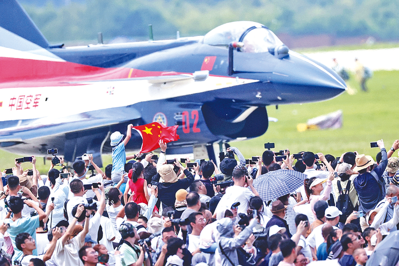 男人和女人操逼网长春航空展迎来首个公众日